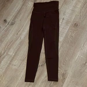 Old Navy - elevate leggings - XS